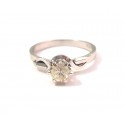 SOLITAIRE BAGUE FEMME EN OR BLANC 18 KT AVEC DES DIAMANTS