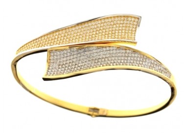 BRACCIALE DA DONNA IN ORO GIALLO E BIANCO 18 KT CON PAVE DI ZIRCONI TAGLIO BRILLANTE