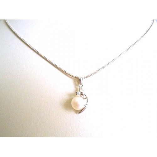 COLLANA IN ORO BIANCO 18 KT CON CIONDOLO PERLA E ZIRCONE TAGLIO BRILLANTE 