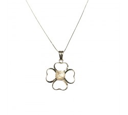 COLLANA DA DONNA CON FIORE IN ORO BIANCO 18 KT PETALI CUORE