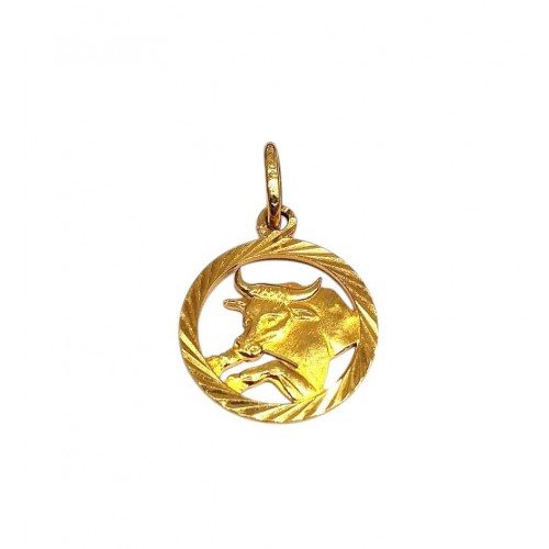 CIONDOLO TORO SEGNO ZODIACALE IN ORO GIALLO