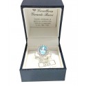 ANELLO KATE IN ORO BIANCO 18 KT CON ZIRCONE CELESTE ACQUAMARINA E BIANCHI