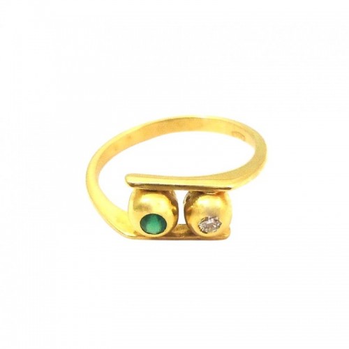 ANELLO DA DONNA IN ORO GIALLO 18 KT E E SMERALDO