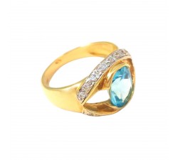 ANILLO DE ZIRCONIA CÚBICO COLOR ORO DE 18 KT AMARILLO